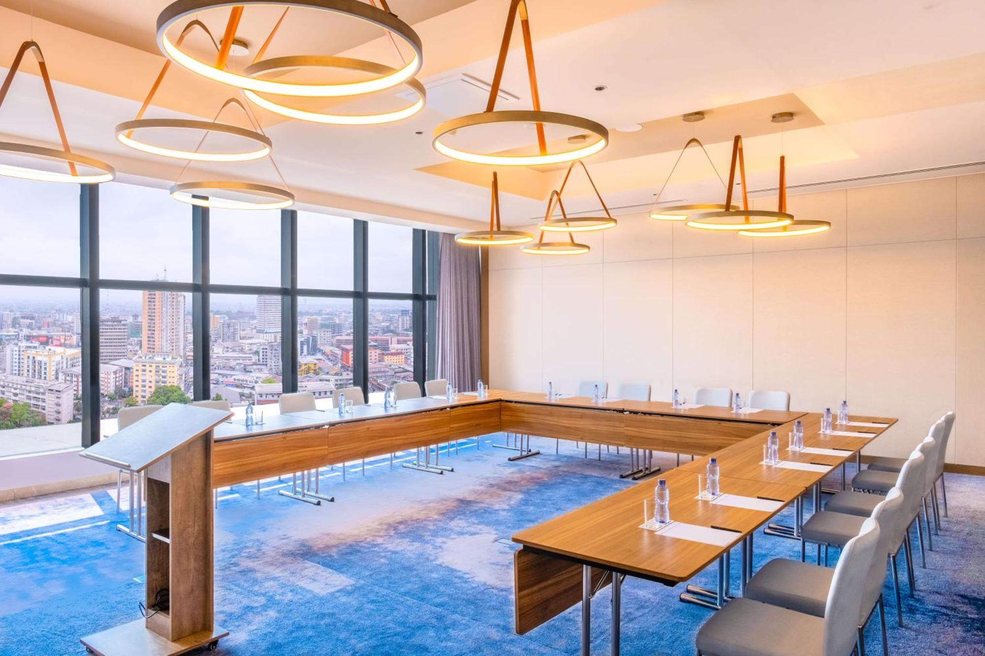 Hilton Kinshasa Hotel Kültér fotó