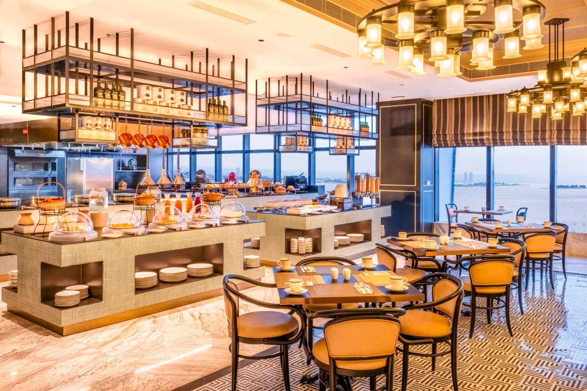 Hilton Kinshasa Hotel Kültér fotó
